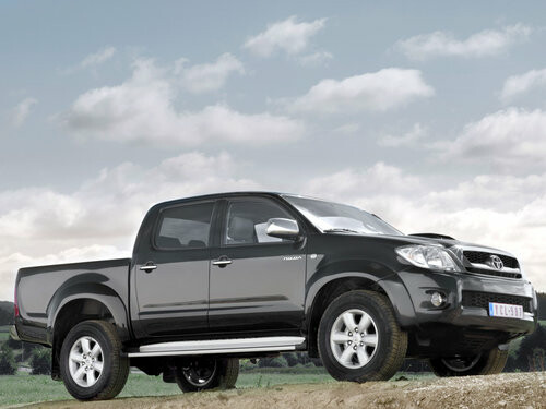 Коврики текстильные "Классик" для Toyota Hilux Pick Up (пикап / AN10/AN20) 2008 - 2011, черные, 5шт.