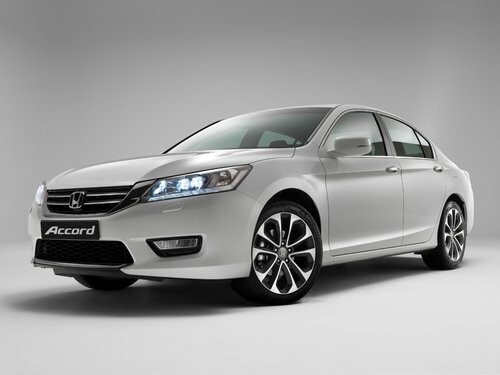 Коврики текстильные "Классик" для Honda Accord (седан / CR) 2012 - 2015, черные, 4шт.